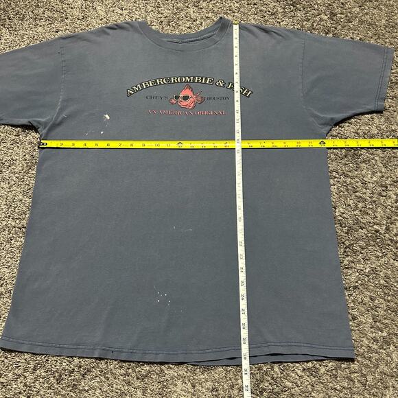 Vintage Chuys Houston Shirt Ambercrombie & Fish Parody Faded Distressed 90s y2k - Picture 5 of 8
